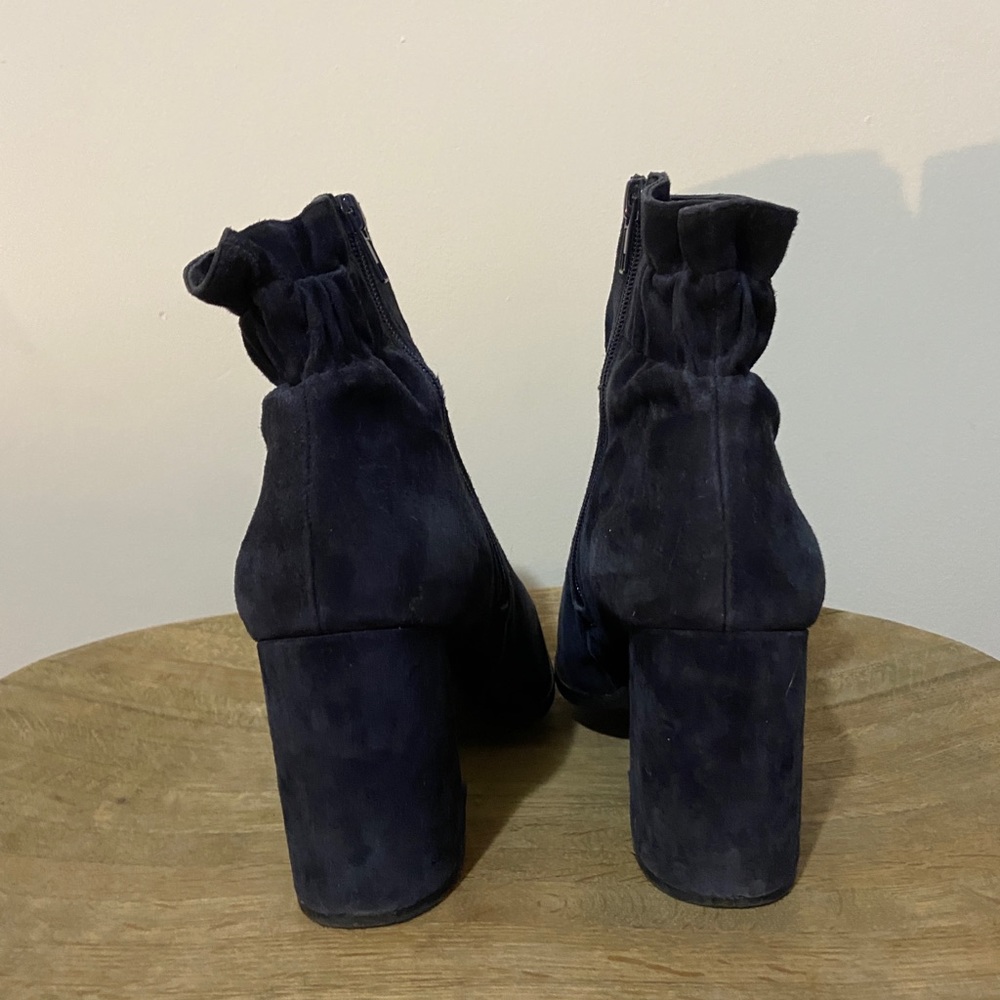 Steve Madden Blue Suede Heeled Booties - Picture 4 of 9